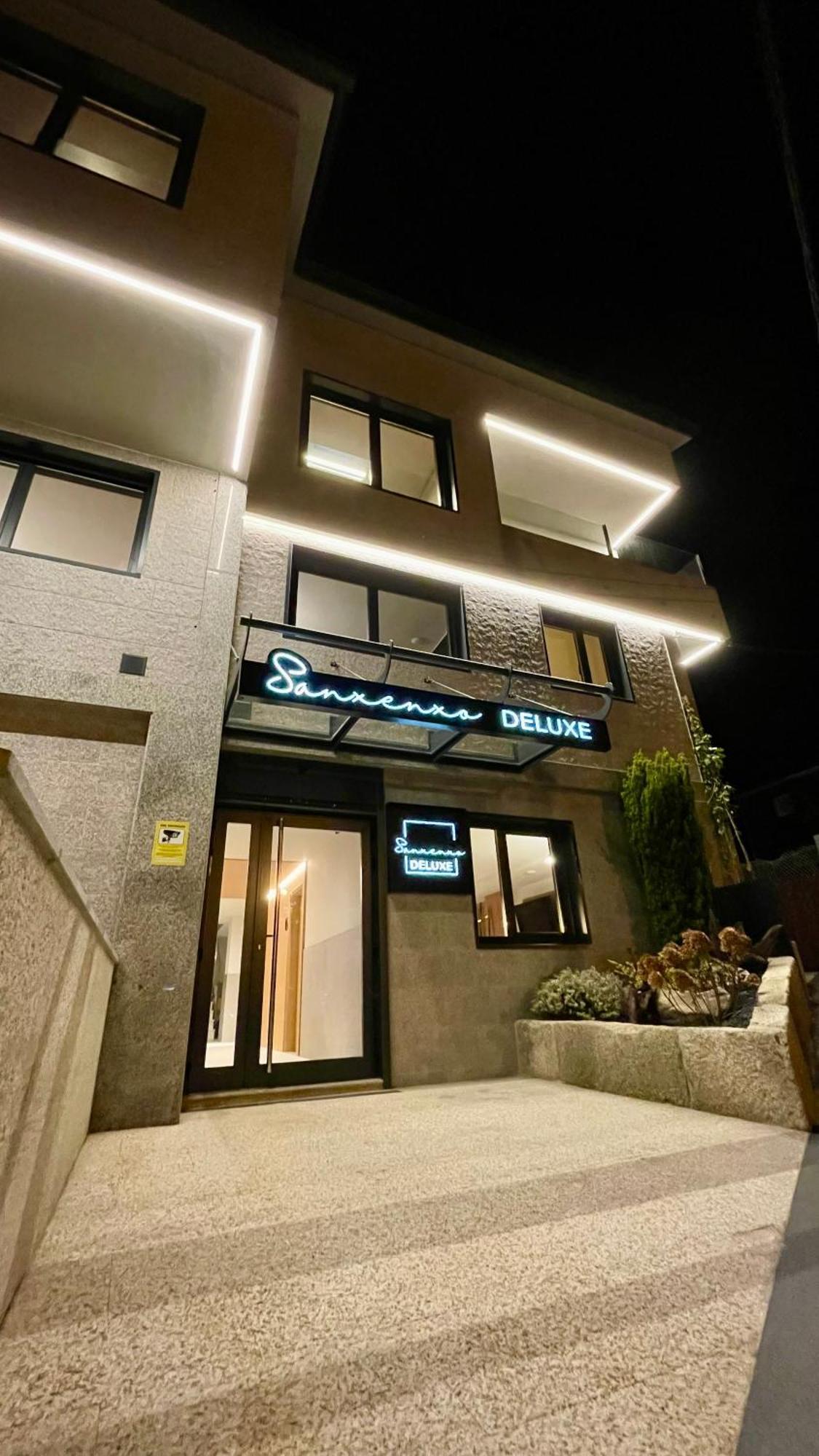 Sanxenxo Deluxe Apartamentos Exterior photo